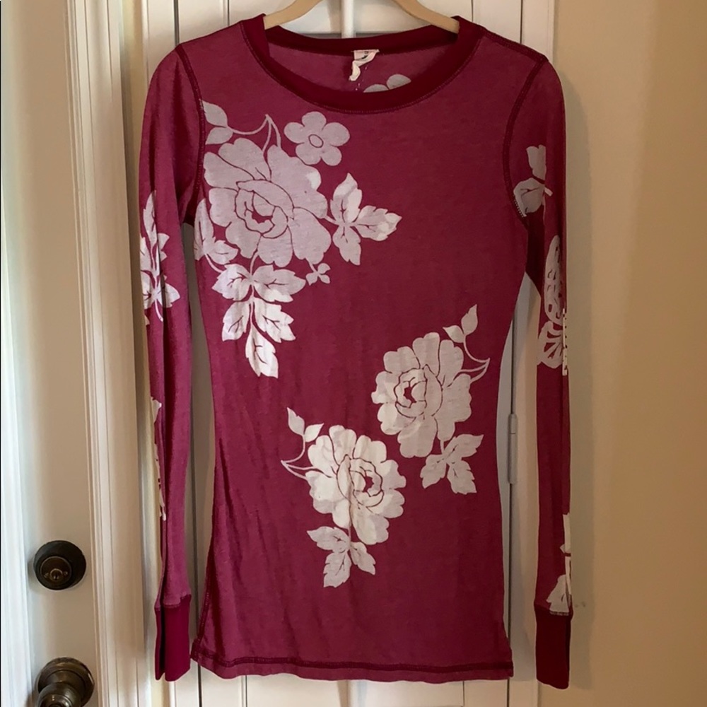Free People long sleeved t